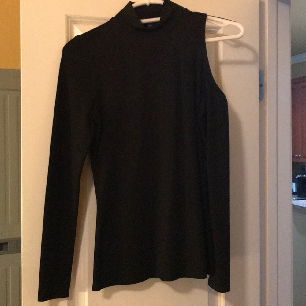 Express cold shoulder top